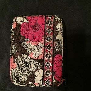 ⚡️⚡️Vera Bradley Tablet Case.